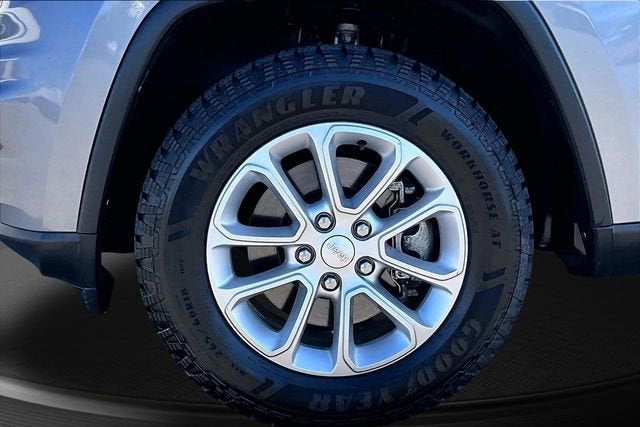 2021 Jeep Grand Cherokee Laredo E