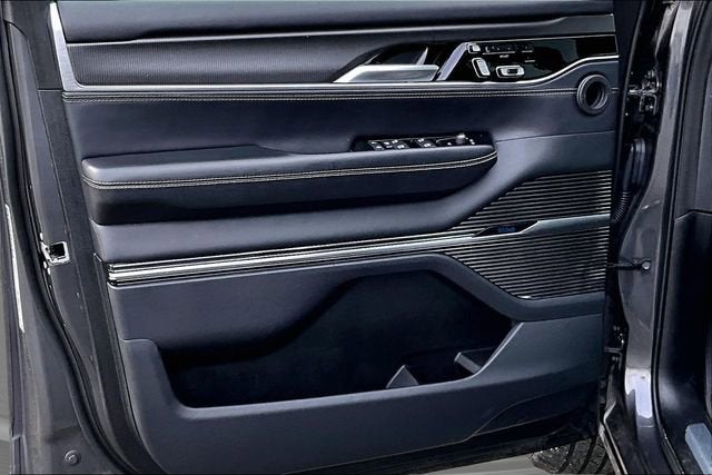 2024 Jeep Grand Wagoneer L Series II