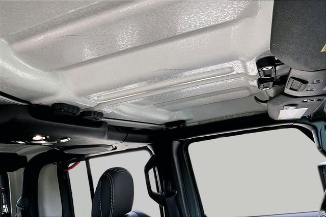2021 Jeep Gladiator Willys