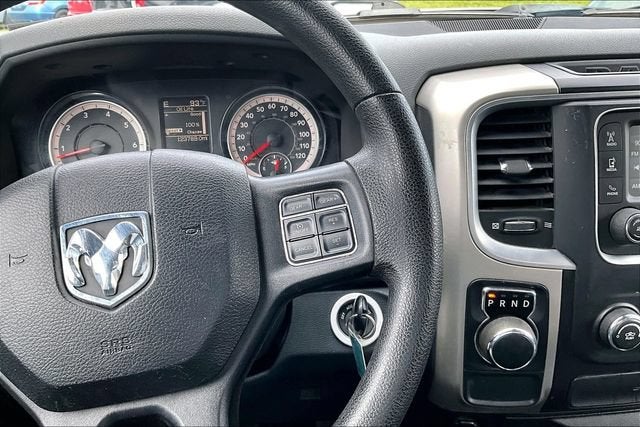 2016 RAM 1500 SLT