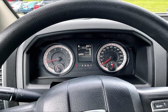 2016 RAM 1500 SLT