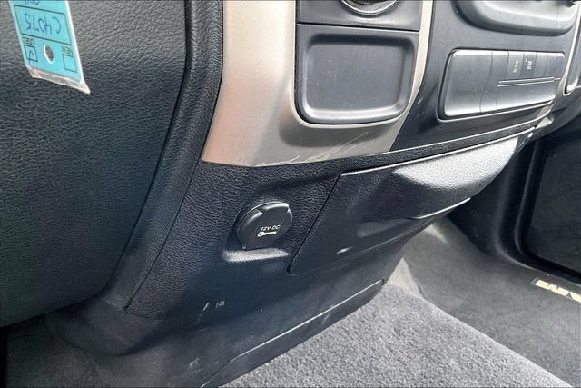 2016 RAM 1500 SLT