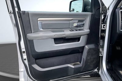 2016 RAM 1500 SLT