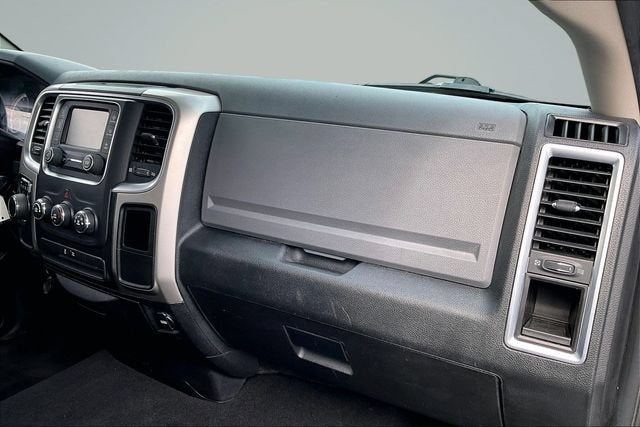2016 RAM 1500 SLT