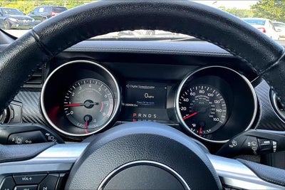 2022 Ford Mustang EcoBoost