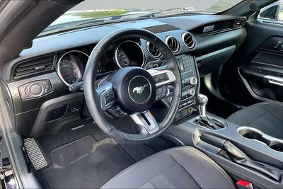 2022 Ford Mustang EcoBoost