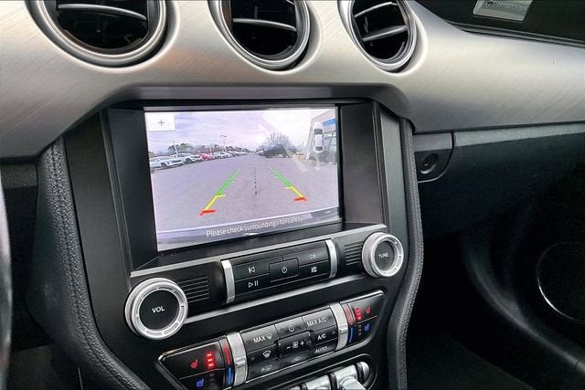 2022 Ford Mustang EcoBoost