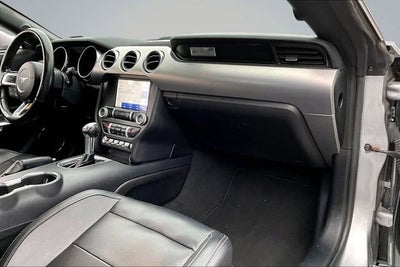 2022 Ford Mustang EcoBoost