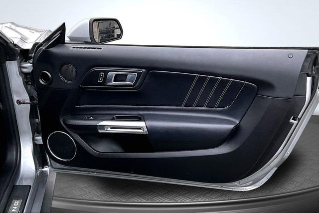 2022 Ford Mustang EcoBoost