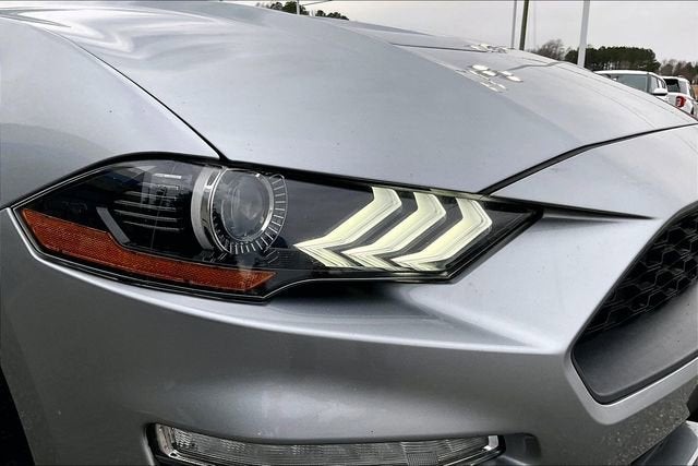 2022 Ford Mustang EcoBoost