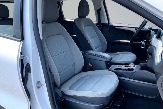 2022 Ford Escape S