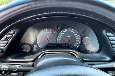 2000 Chevrolet Corvette Base