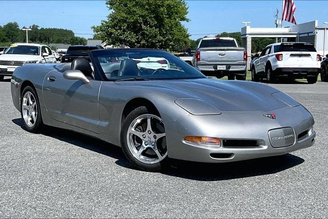 2000 Chevrolet Corvette Base