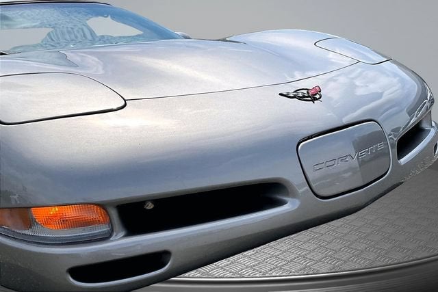 2000 Chevrolet Corvette Base