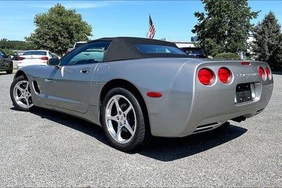 2000 Chevrolet Corvette Base