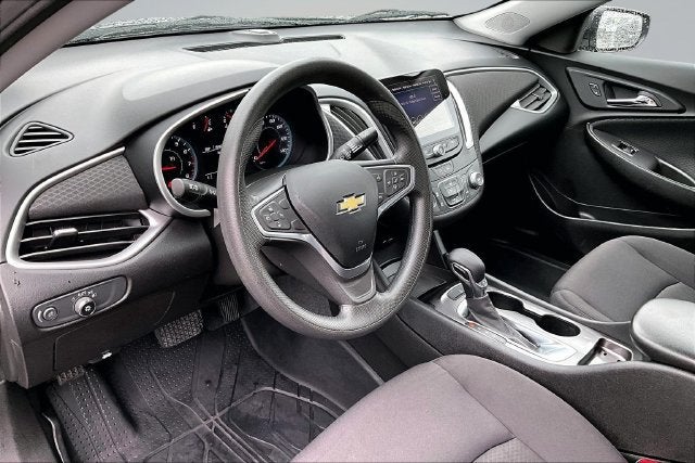 2022 Chevrolet Malibu LS