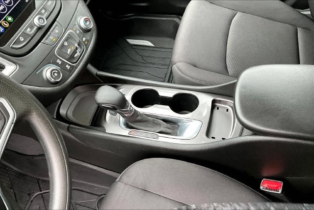 2022 Chevrolet Malibu LS