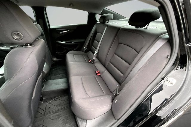 2022 Chevrolet Malibu LS