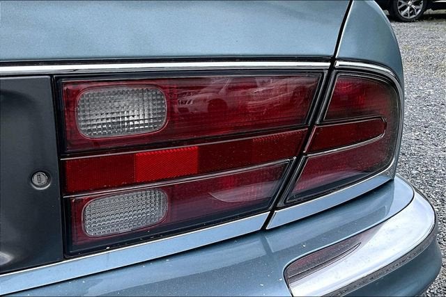 2003 Buick Park Avenue Base