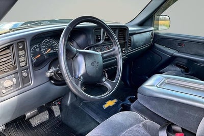 2002 Chevrolet Silverado 2500 HD LS