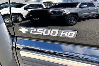 2002 Chevrolet Silverado 2500 HD LS