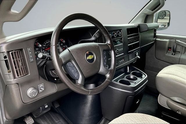 2021 Chevrolet Express Cargo 2500 WT