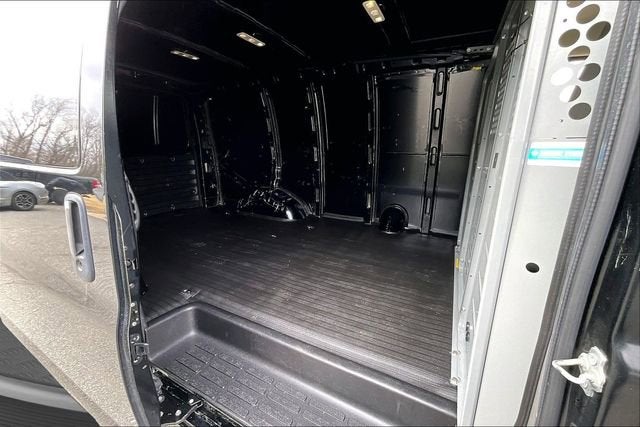 2021 Chevrolet Express Cargo 2500 WT