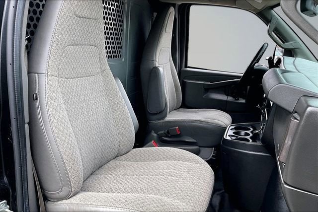 2021 Chevrolet Express Cargo 2500 WT