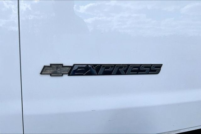 2021 Chevrolet Express Cargo 2500 WT