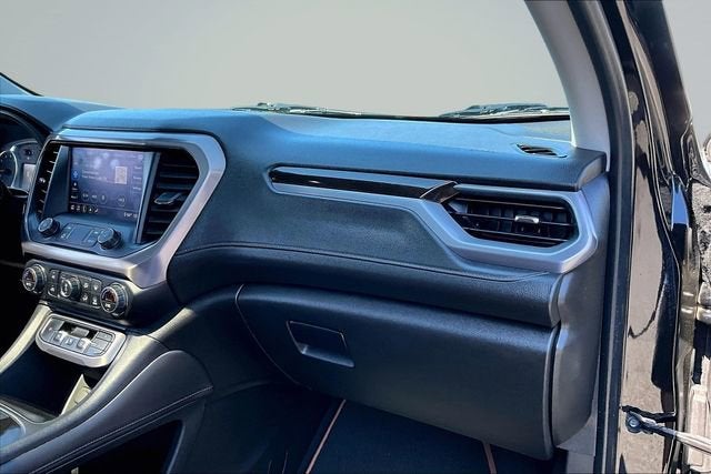 2020 GMC Acadia AT4