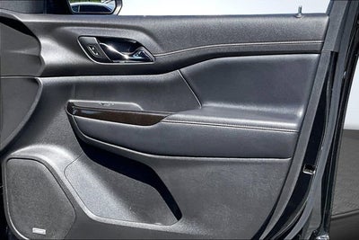 2020 GMC Acadia AT4