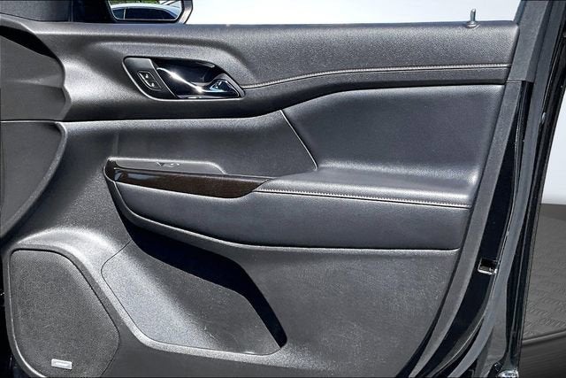 2020 GMC Acadia AT4