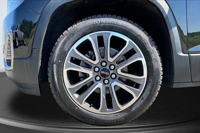 2020 GMC Acadia AT4