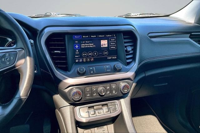 2020 GMC Acadia AT4