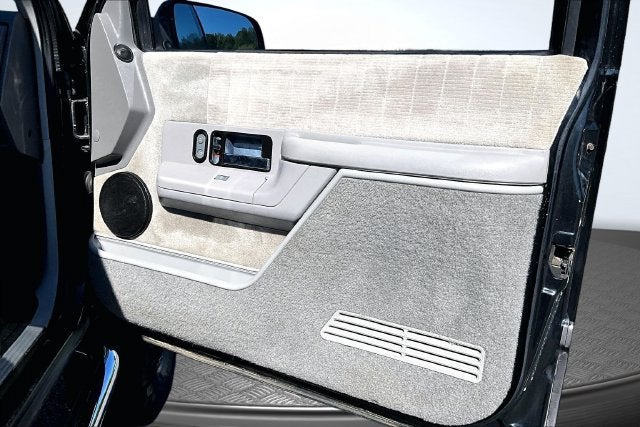 1992 Chevrolet K Blazer Base