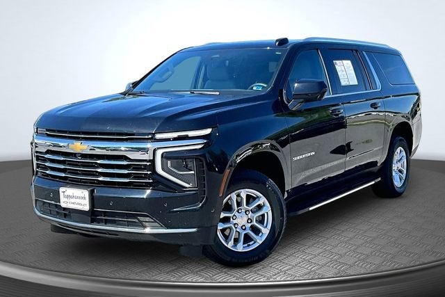 2025 Chevrolet Suburban LT