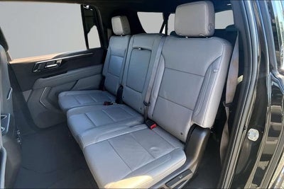 2025 Chevrolet Suburban LT