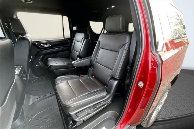 2021 Chevrolet Suburban High Country