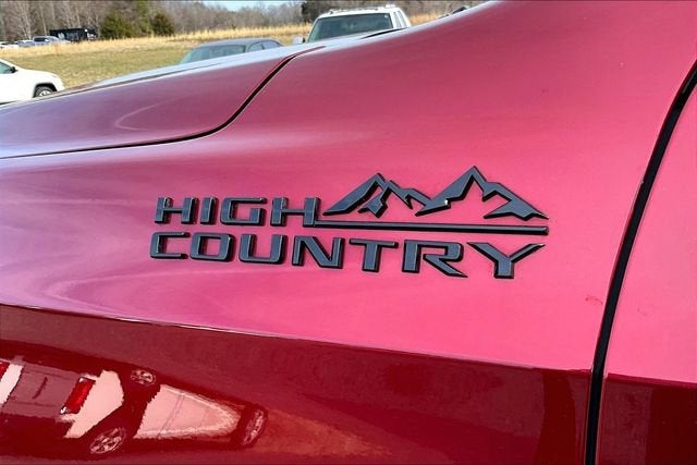 2021 Chevrolet Suburban High Country