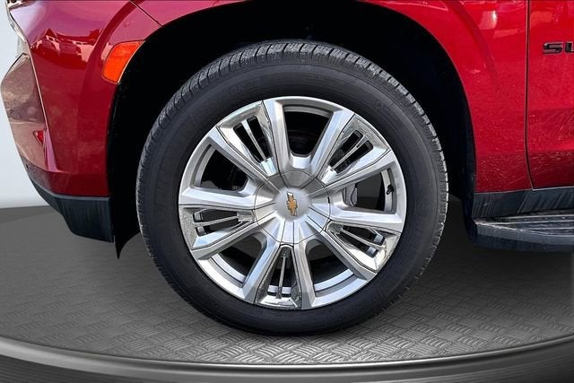 2021 Chevrolet Suburban High Country