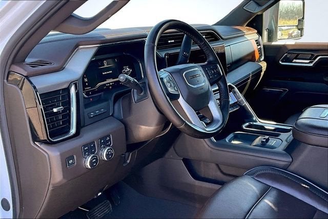 2025 GMC Sierra 3500 HD Denali