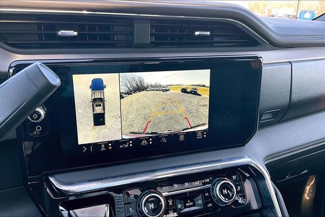 2025 GMC Sierra 3500 HD Denali