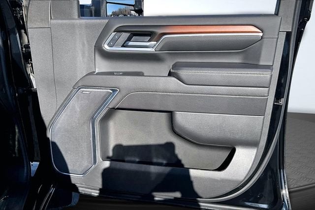 2025 GMC Sierra 3500 HD Denali