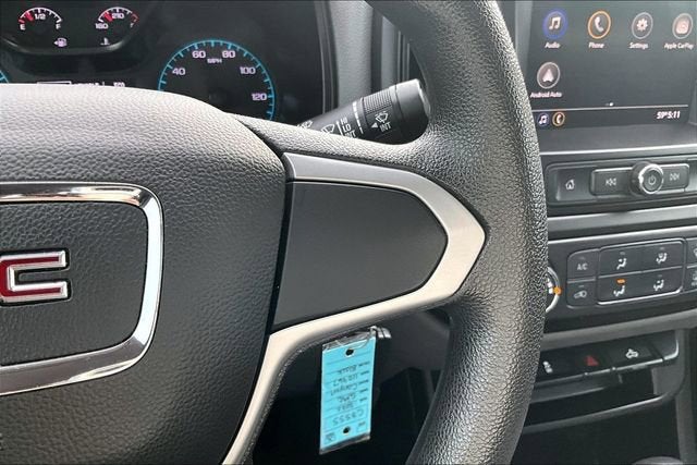 2022 GMC Canyon Elevation Standard