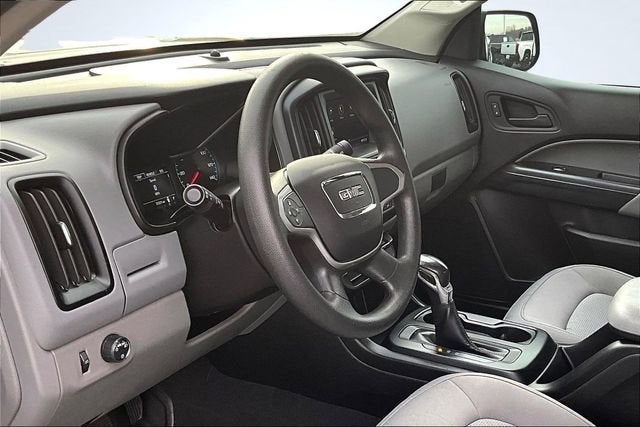 2022 GMC Canyon Elevation Standard