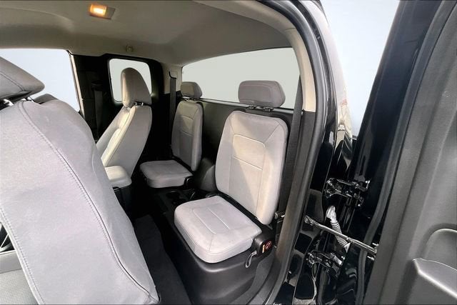 2022 GMC Canyon Elevation Standard