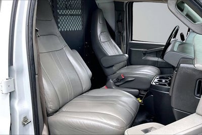 2021 GMC Savana Cargo 2500 Base