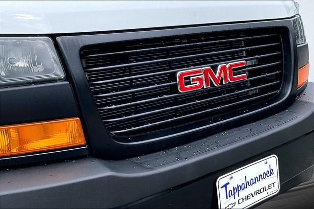 2021 GMC Savana Cargo 2500 Base