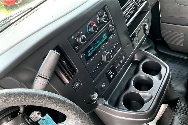 2023 GMC Savana Cargo 2500 Work Van