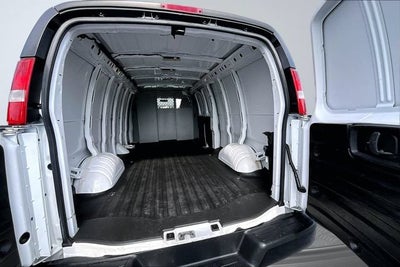 2023 GMC Savana Cargo 2500 Work Van